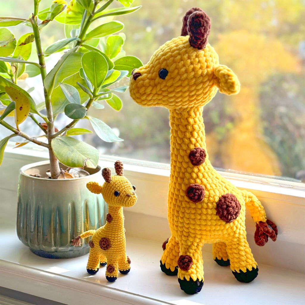 Cute Mini Giraffe Free Crochet Pattern Free Crochet Patterns And - Giraffe Crochet Blanket Pattern Free